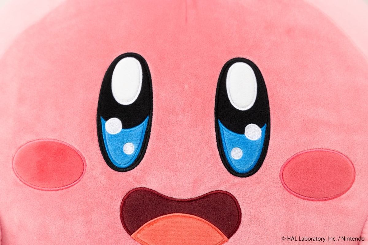 Супербольшую плюшевую игрушку «Food Festival Kirby» можно заказать уже сегодня.