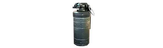 Free Fire smoke grenade deployment showing coverage area and concealment effect in battlefield