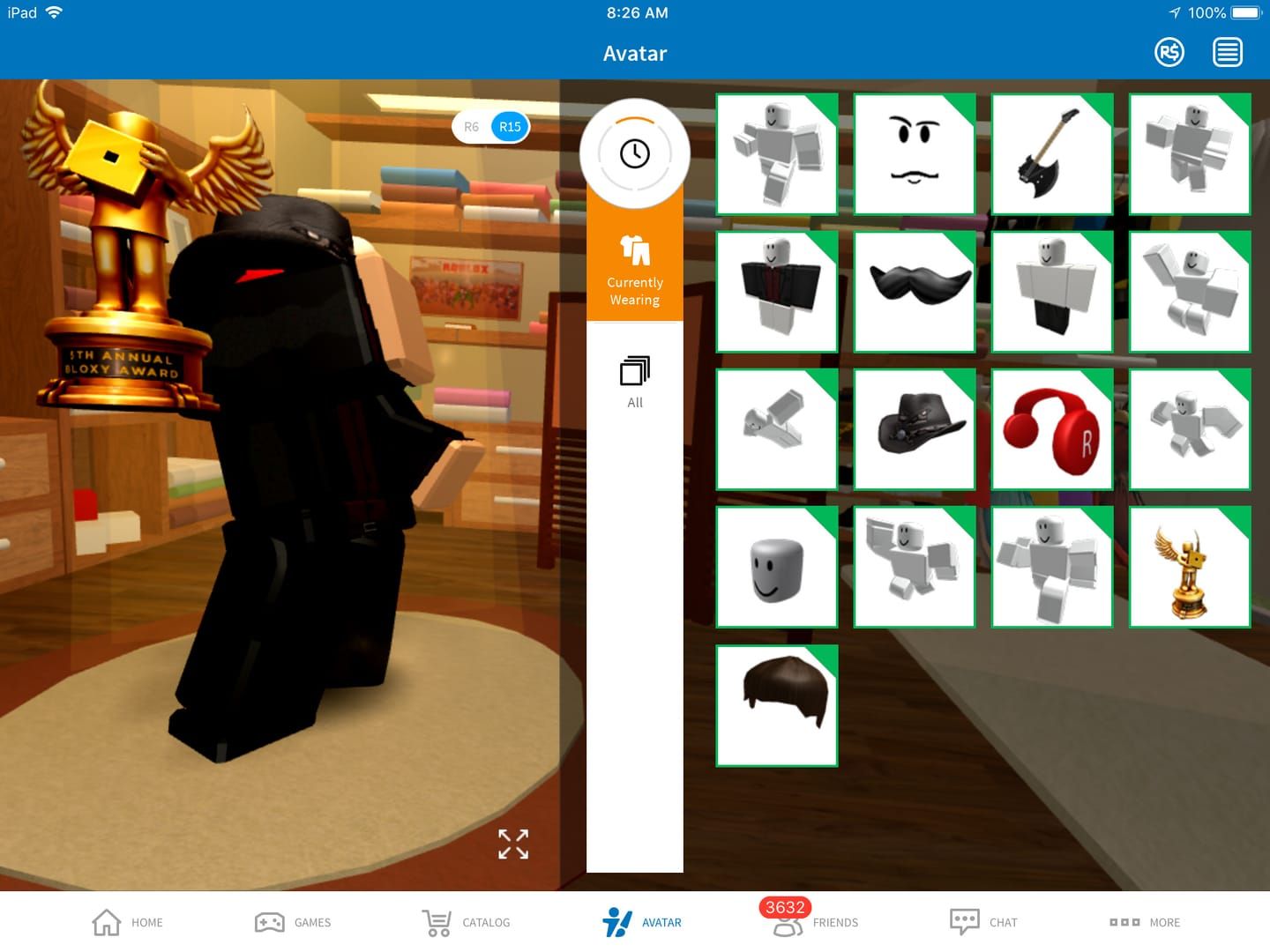 Roblox Avatar Editor showing outfit combinations