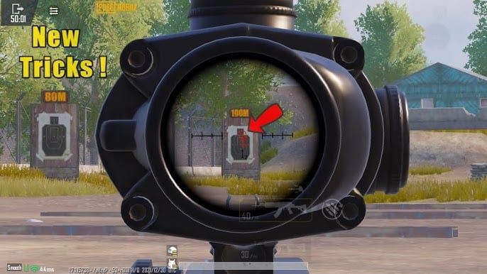 PUBG Mobile 4x scope aiming at medium range target