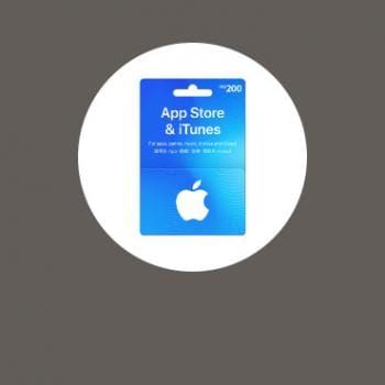 Подарочная карта iTunes (HK) на кассе магазина 7-Eleven в Гонконге