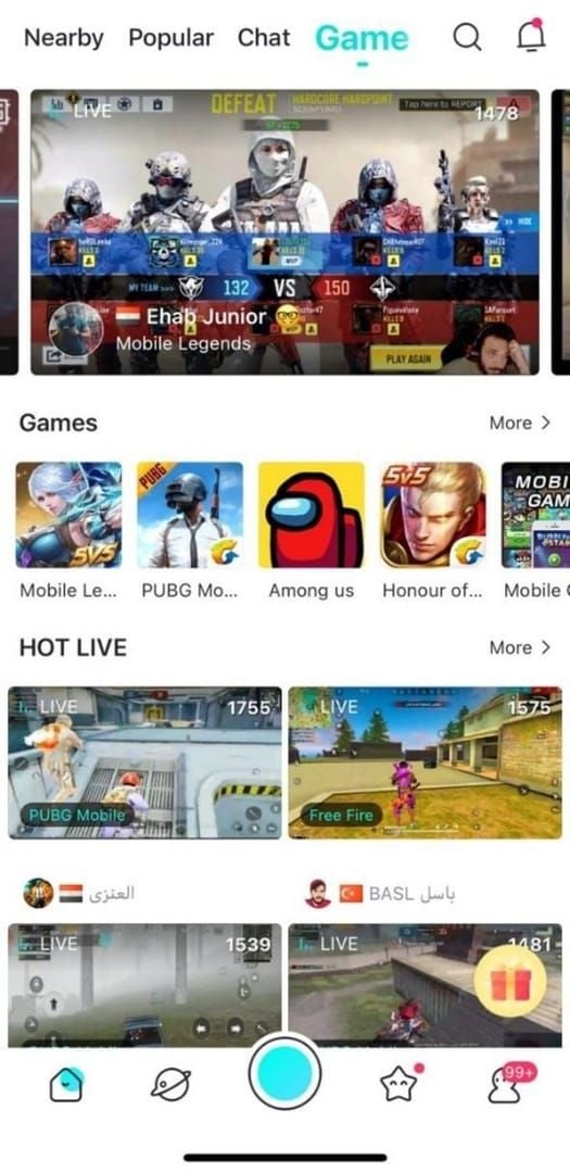 Скриншот игрового стрима на Bigo Live, показывающий интерфейс стриминга и взаимодействие со зрителями
