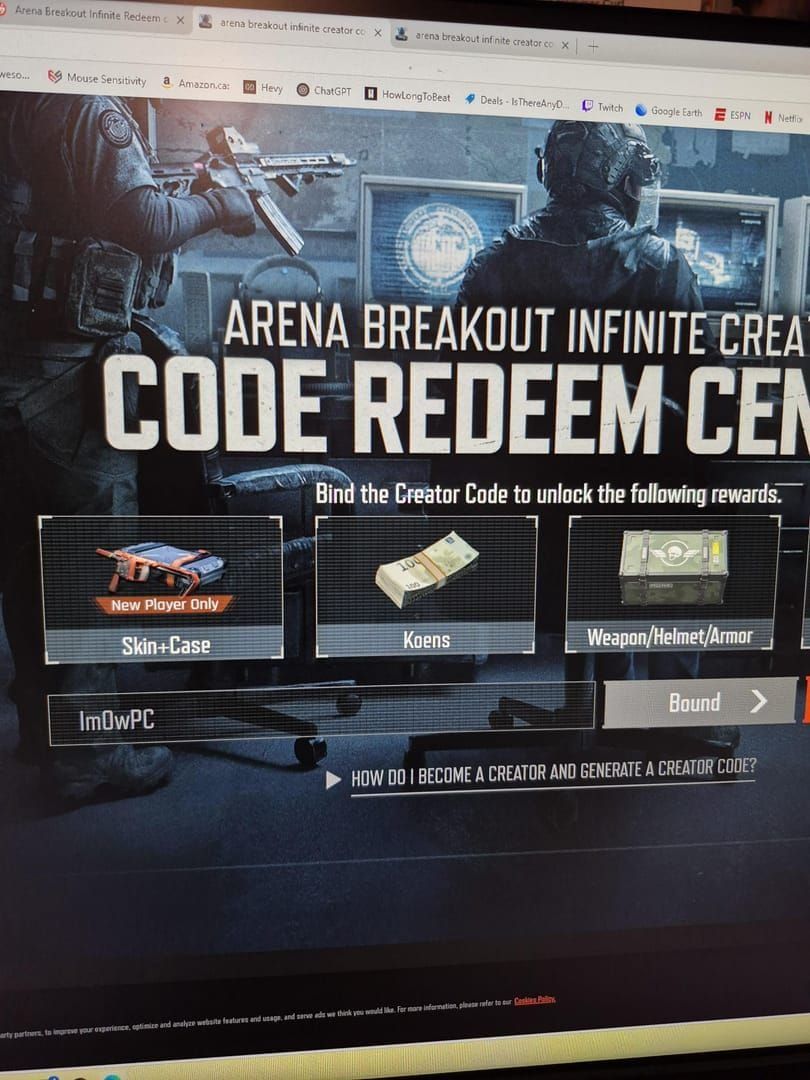 Скриншоты Arena Breakout, показывающие истекшие коды активации и их предыдущие награды