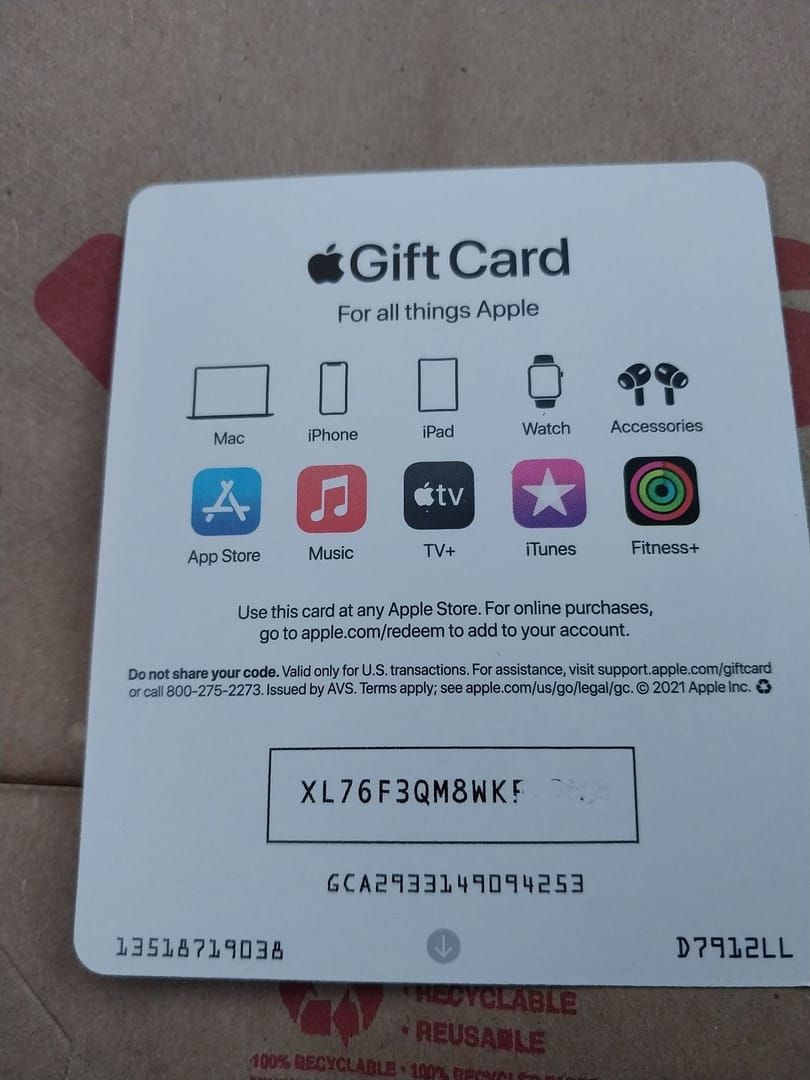 Физическая подарочная карта Apple с 16-значным кодом активации