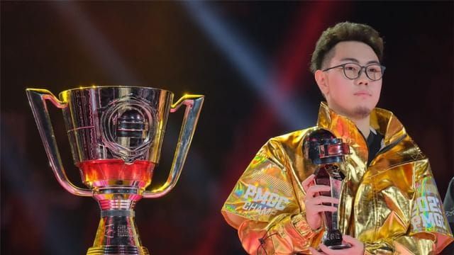 Церемония вручения награды MVP PUBG Mobile PMWC 2025 DOK из Alpha Gaming